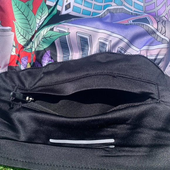 Nike Womens Satin Reversible Running Jacket rare Black Japanese Design Small. - Picture 8 of 8